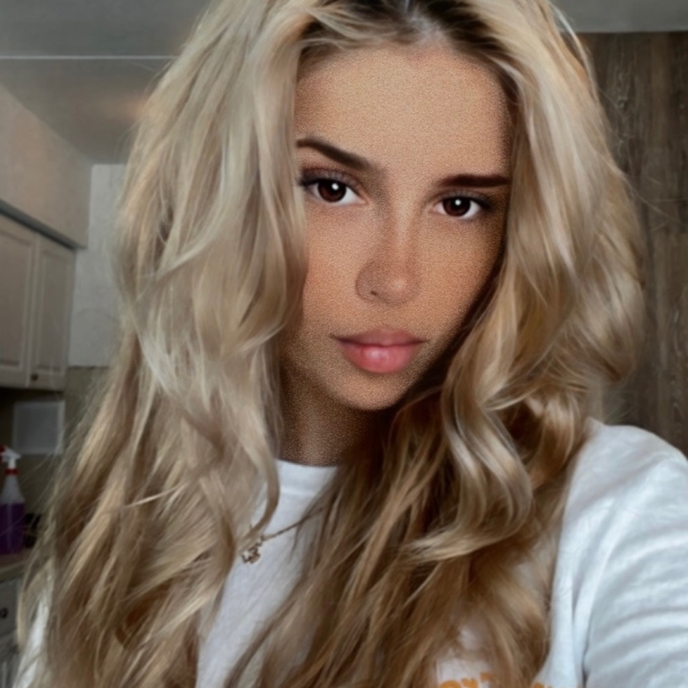 Meet your Posher, Lala